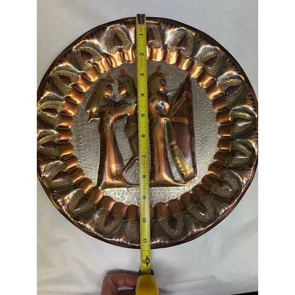 Vintage Egyptian Handmade Engraved Plate Pharaoh Musicians Wall Hanging 11.25" - Picture 7 of 12